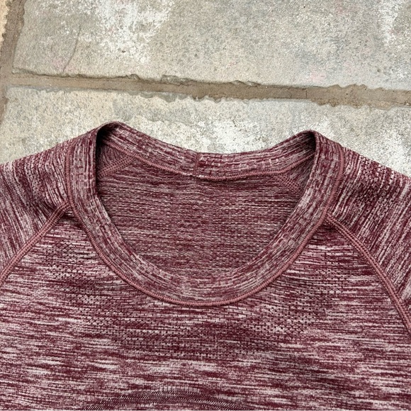 Burgundy Lululemon Swiftly Tech Tee size 4 - Picture 3 of 5
